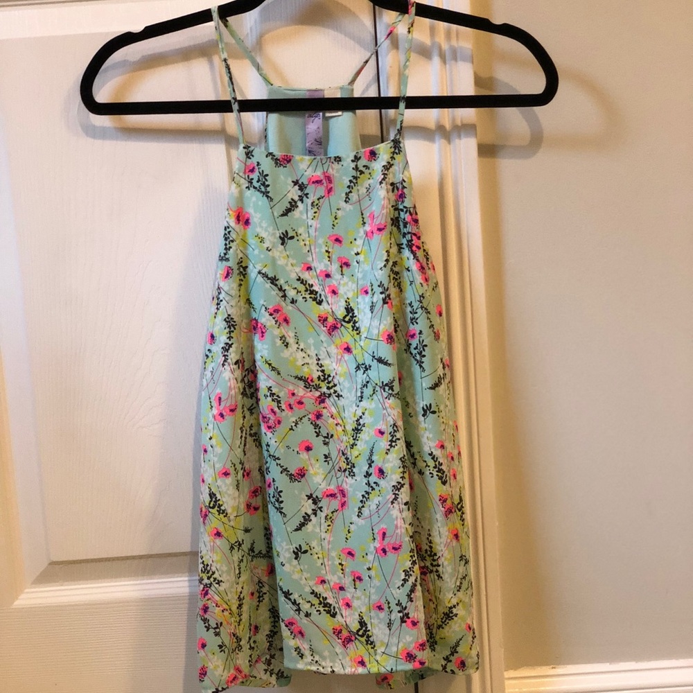 Silk tank